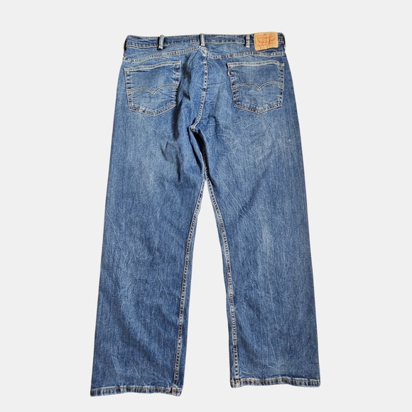 Levi's Mens 569 Loose Straight Fit Jeans 42x32 Faded Medium Wash Denim‎ Whiskers - Picture 2 of 13